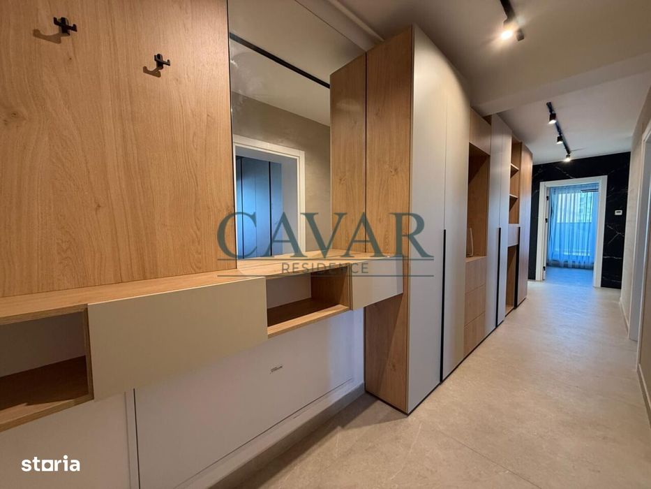 4 Camere 2 Bai 123 mp Loc Parcare Inclus