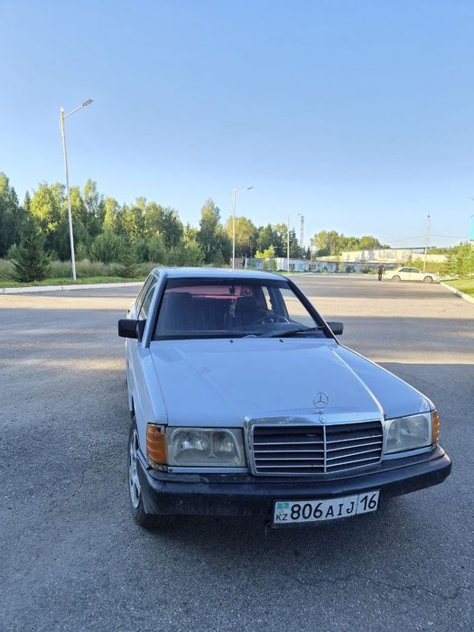 Продам мерседес 190