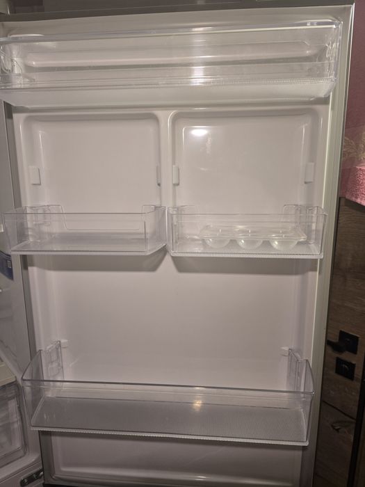 Продам холодильник Samsung