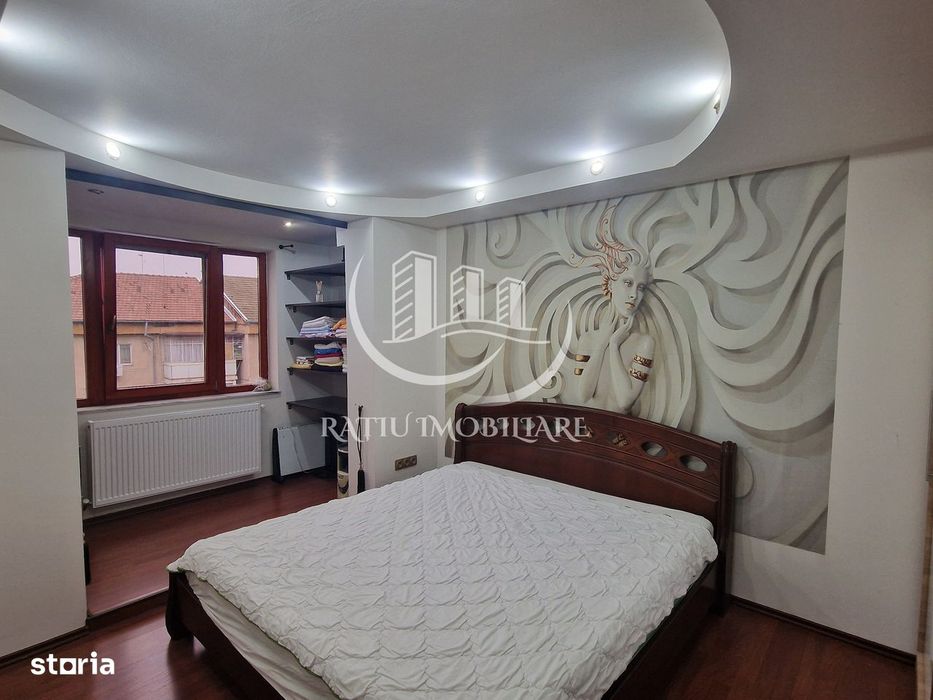 Apartament cu 3 camere | Ascensor | Rogerius | Oradea