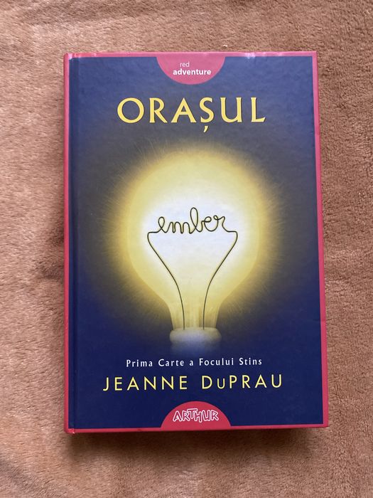 Orasul Ember- Jeanne Du Prau