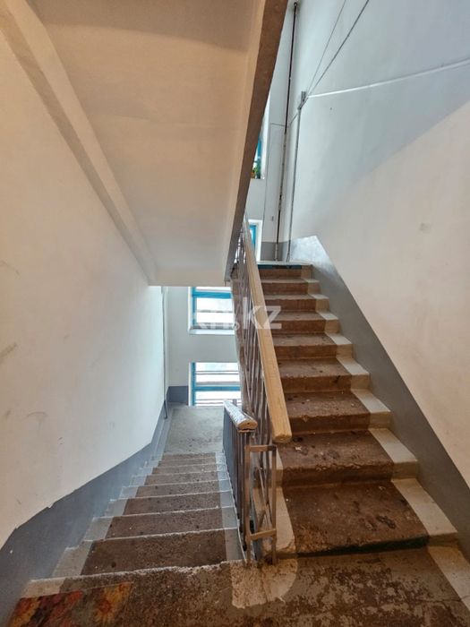 Гоголя 64 5 этаж срочно!