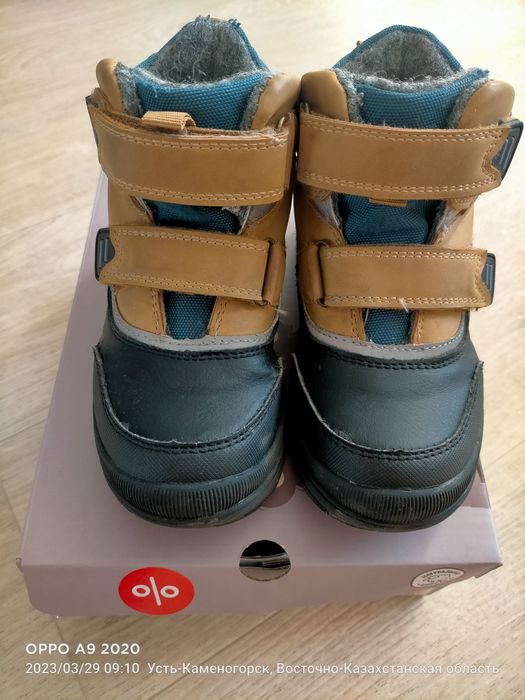 Продам весенние ботинки