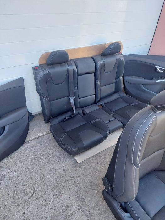 Interior scaune banchete volvo V40