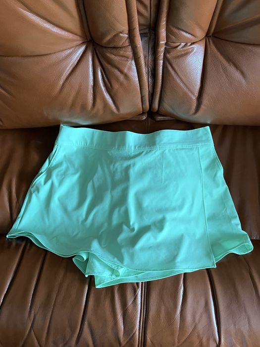 Дамски къси панталонки Oysho