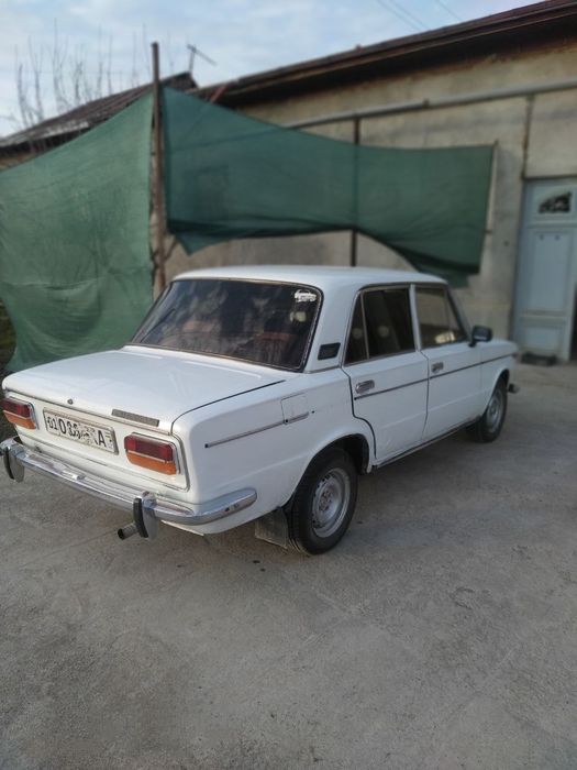 Jiguli 2103 sotiladi gaz/bezin narxi kami yoq