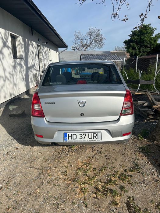 DACIA Logan 2011 — imagine 2