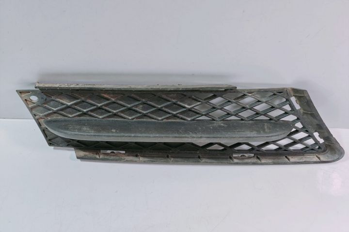 Grila bara dreapta 51117154552 BMW Seria 3 E90/E91/E92/E93