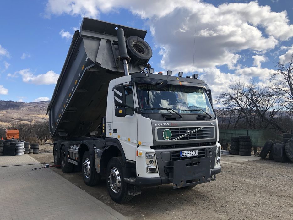 Volvo  FM  8 X 4