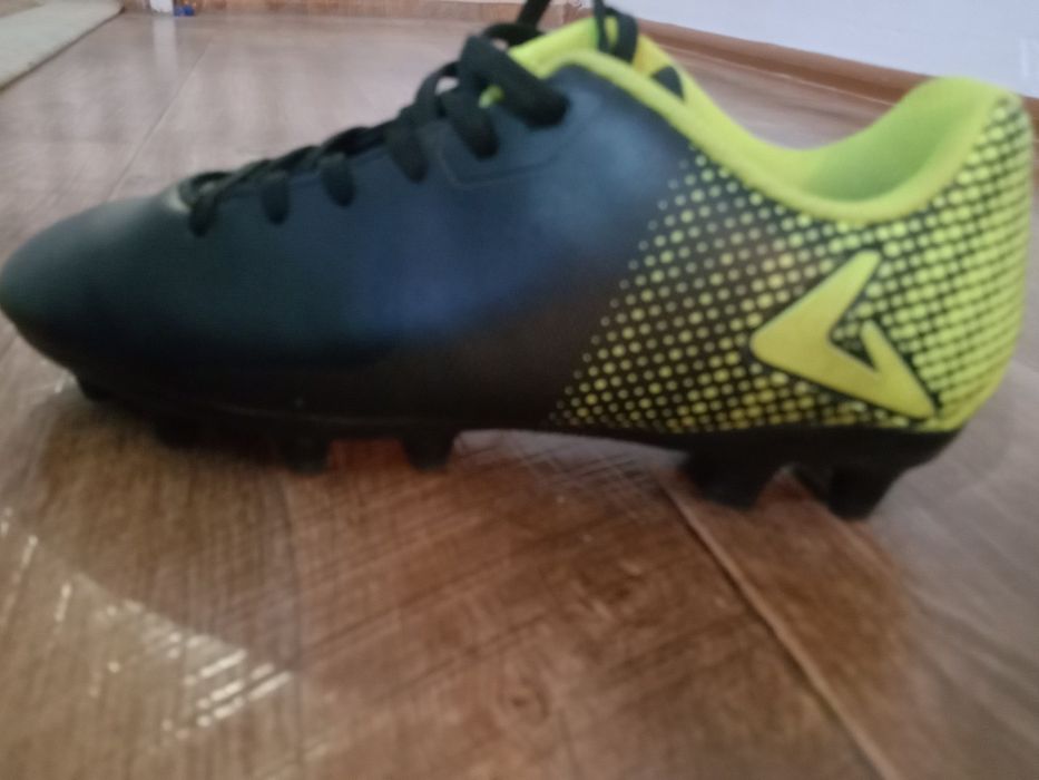 Бутсы демикс б/у