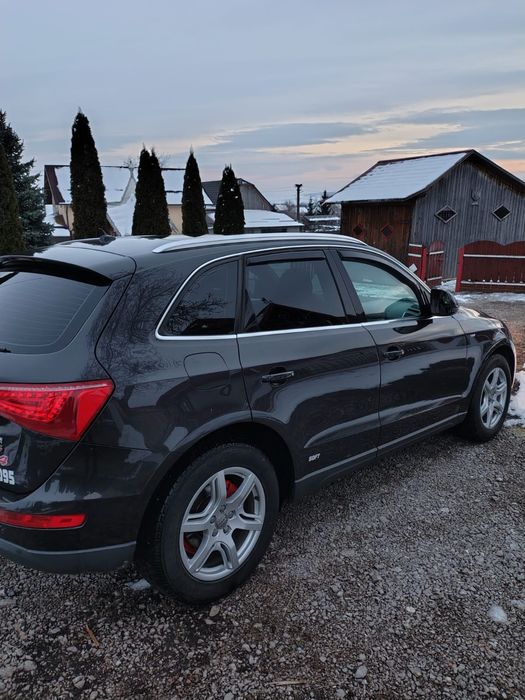 Vând Audi Q5 2.0 TDI