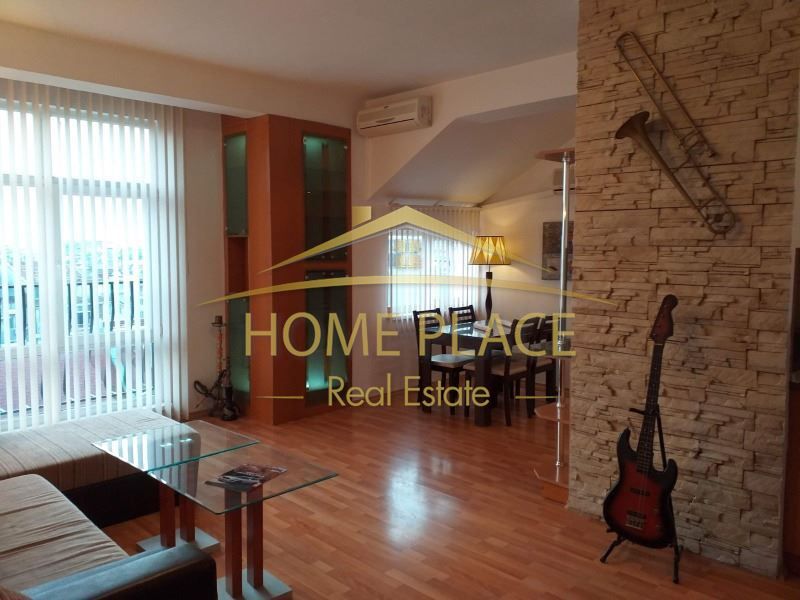 Дава се под наем Тристаен апартамент в Варна, Лятно кино Тракия - 130 кв.м за 797.64 € - Снимка #1