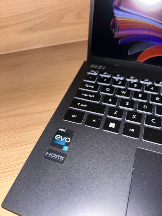 Лаптоп MSI Prestige 13 Evo A13M