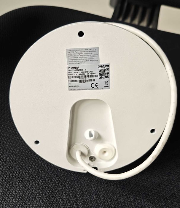 4MP IP куполна камера Dahua DH-IPC-HDBW5431E-ZE с варио обектив