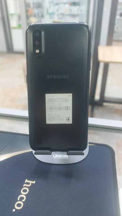 Самсунг А01/////////