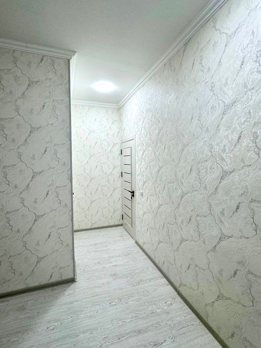 Продается евроремонт квартира Новостройке 2 ком на 4 этаже  58м2