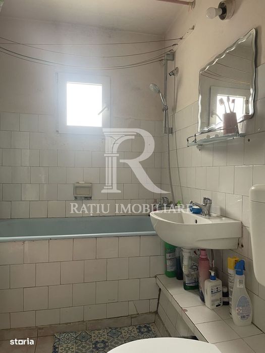 Apartament cu 3 camere  | Etaj intermediar | Calea Aradului | Oradea