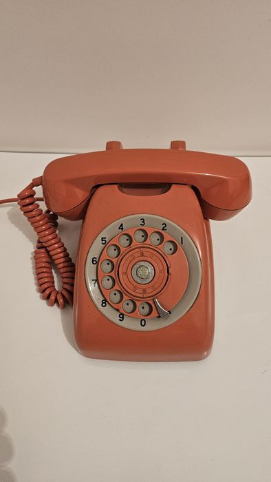 Ретро телефон шайба
