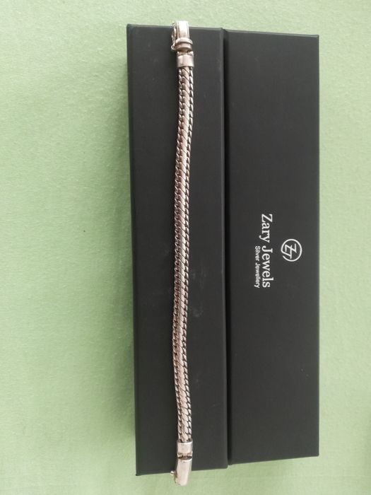 Сребро, гривна и ланец