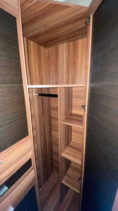 Продам 2 шкафа в отличном состоянии