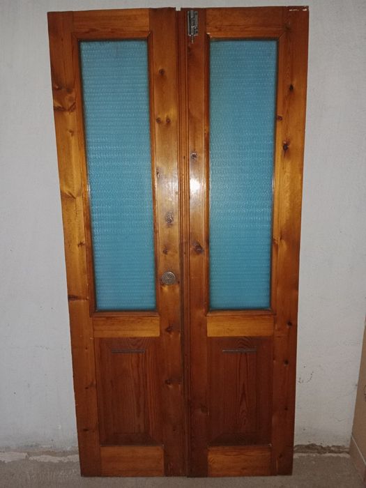 Двери двухсторческие