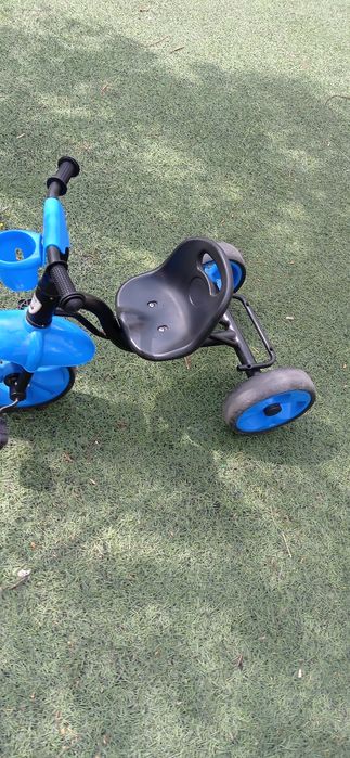 Продам трёхколёсный велосипед