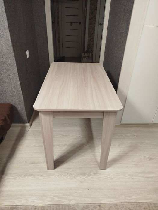 Новый кухонный стол