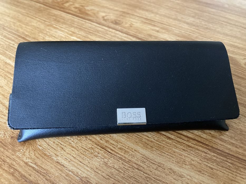 Оригинален кожен калъв за очила Hugo Boss