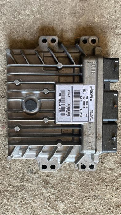 Calculator motor / ECU Renault Megane 3 1.5 dci 237100121R