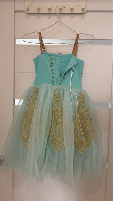 Платье для девочки 5-6 лет