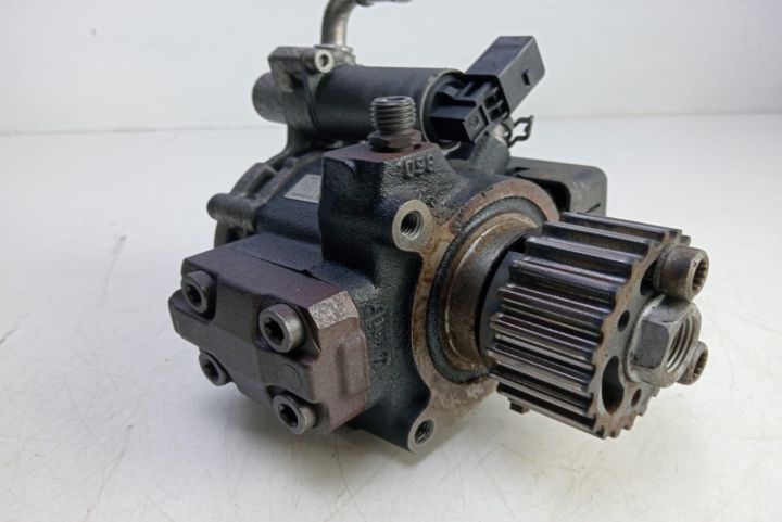 Pompa  inalta presiune 03L130755AL Volkswagen VW Polo a 5-a generatie