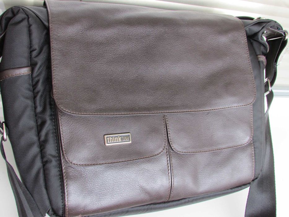 Чанта за фотоапарат Think Tank Lily Deanne Mezzo