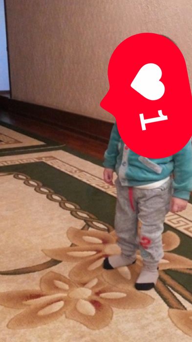 Кілем сатылады.размер 4/4 2шт бар