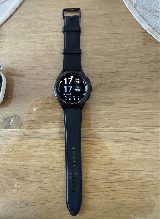 Samsung S21, Watch 4 classic, Buds2