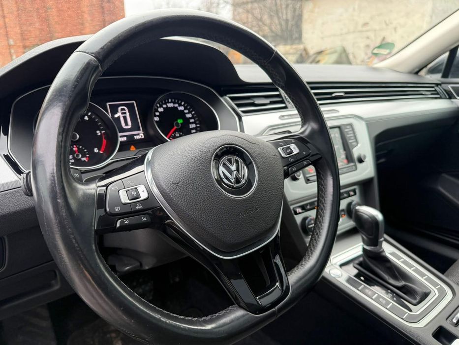 VOLKSWAGEN Passat 2016 — imagine 4