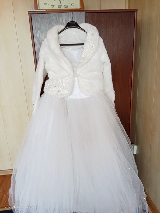 Платье свадебное