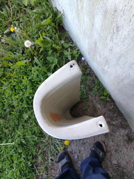 Продам керамический пьедестал.