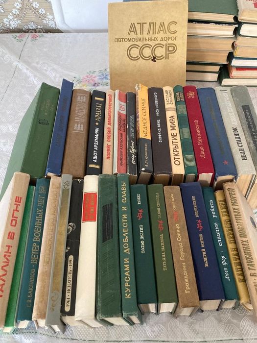 Продам книги  разные жанры