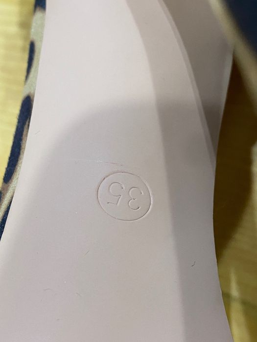 Нови велурени сандали с леопардов принт Shoe Aquarium