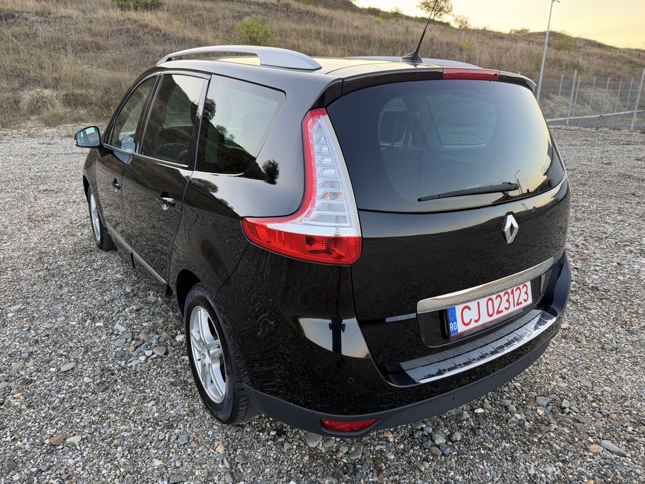 Renault Megane Scenic motorizare 1,5 diesel an 2014