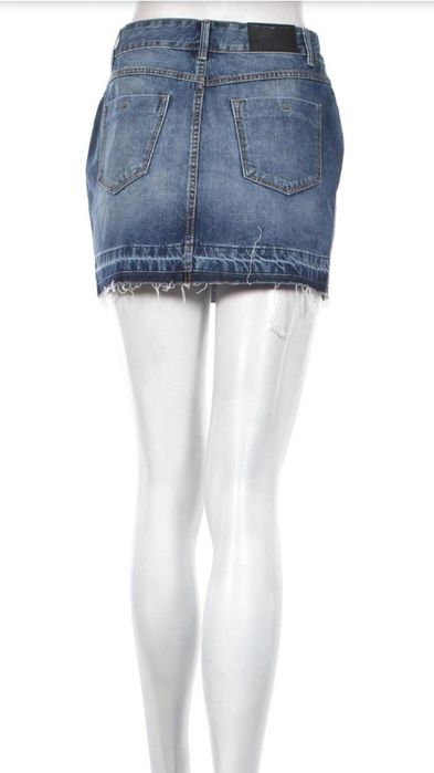 CROPP-МАРКОВА НОВА дънкова поличка