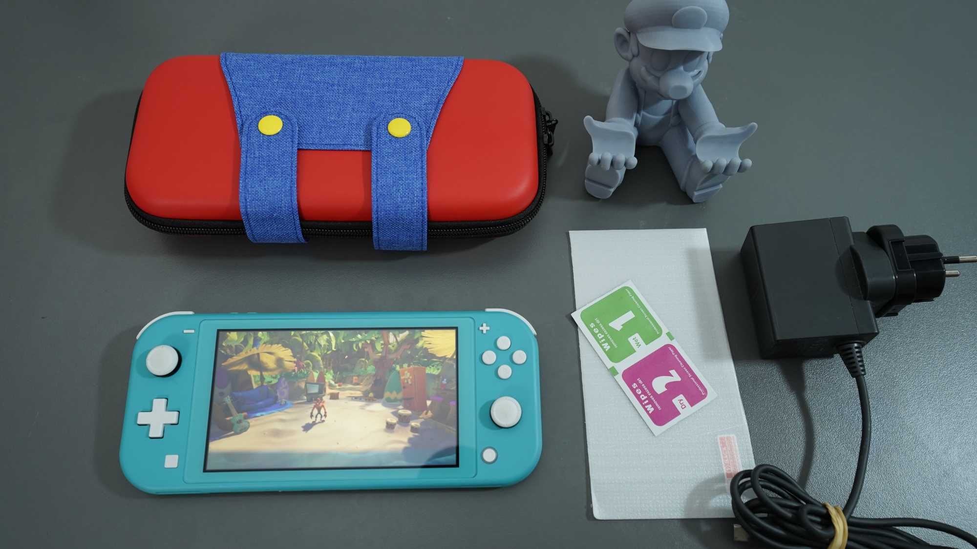 Nintendo Switch Lite - като ново, с чип / мод, 128GB карта и 17 игри гр ...
