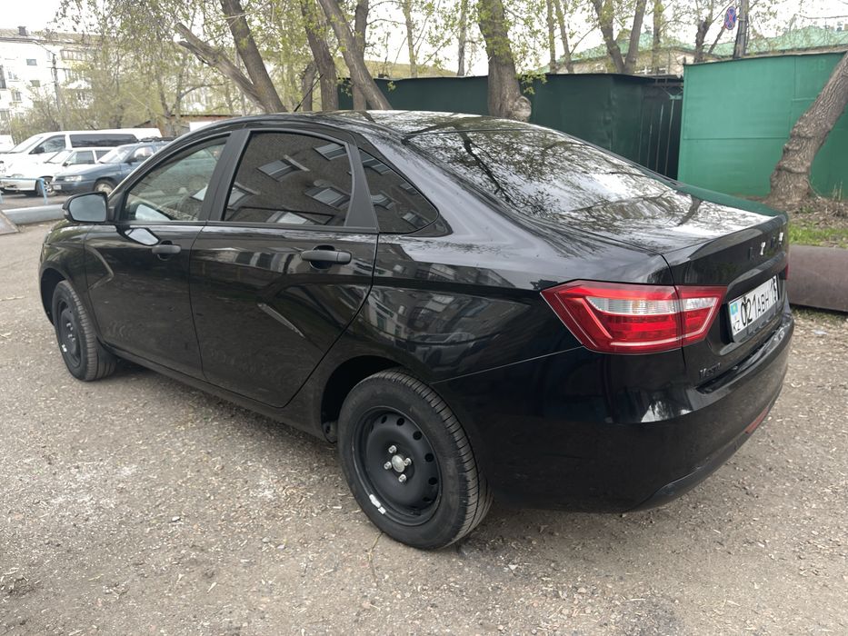 Продам Лада Веста.