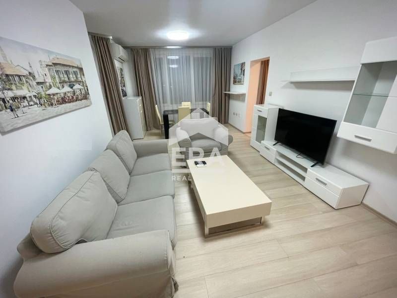 Дава се под наем Тристаен апартамент в София, Стрелбище - 100 кв.м за 897.6 € - Снимка #8