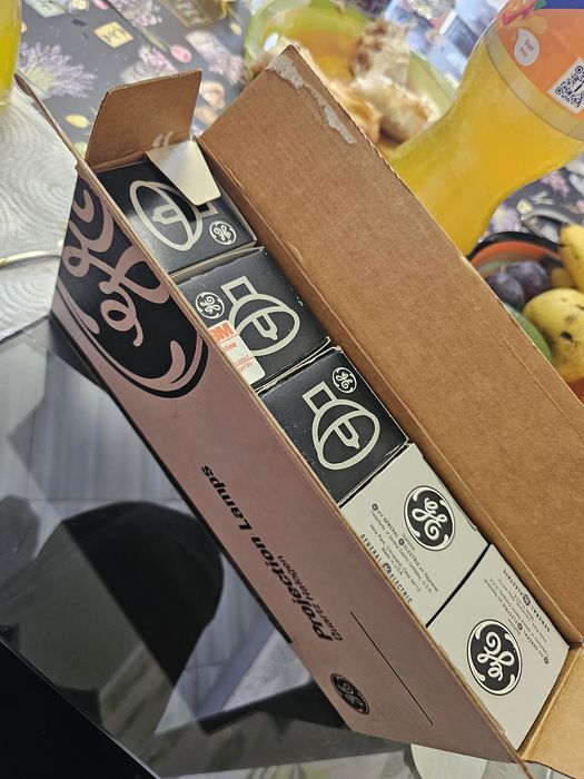 Spoturi halogen made in USA