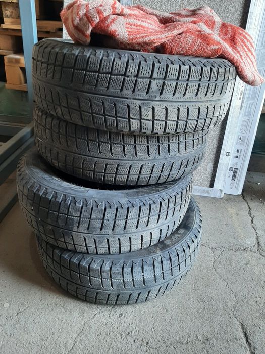 Продам резины 4 штуки