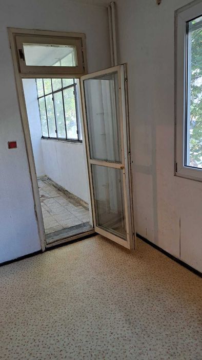 Продава се Двустаен апартамент в Бургас, Изгрев - 66 кв.м за 1738 €/кв.м - Снимка #5