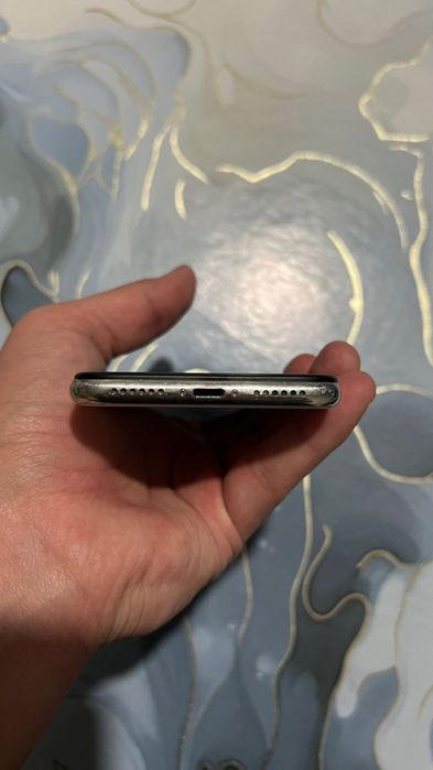 Айфон Х 256гб фейс нету