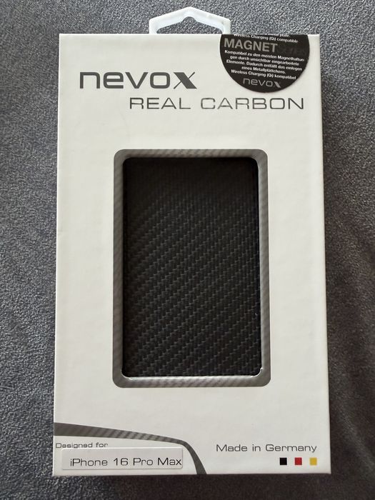 Husa nevox carbon iphone 16 pro max magsafe