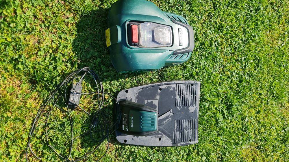 Robot tuns gazon iarba parkside PMRA 20LI B2